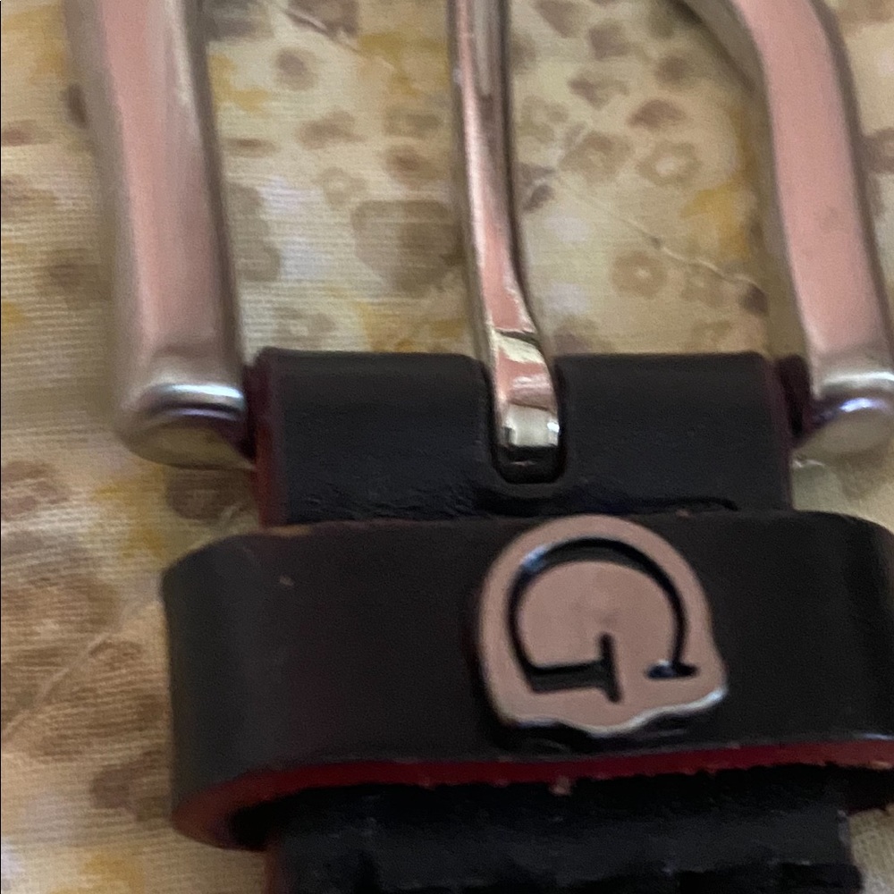 Size - Small - GUESS - Stainless steel buckle/ Leather  Belt